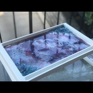 Epoxy resin tray